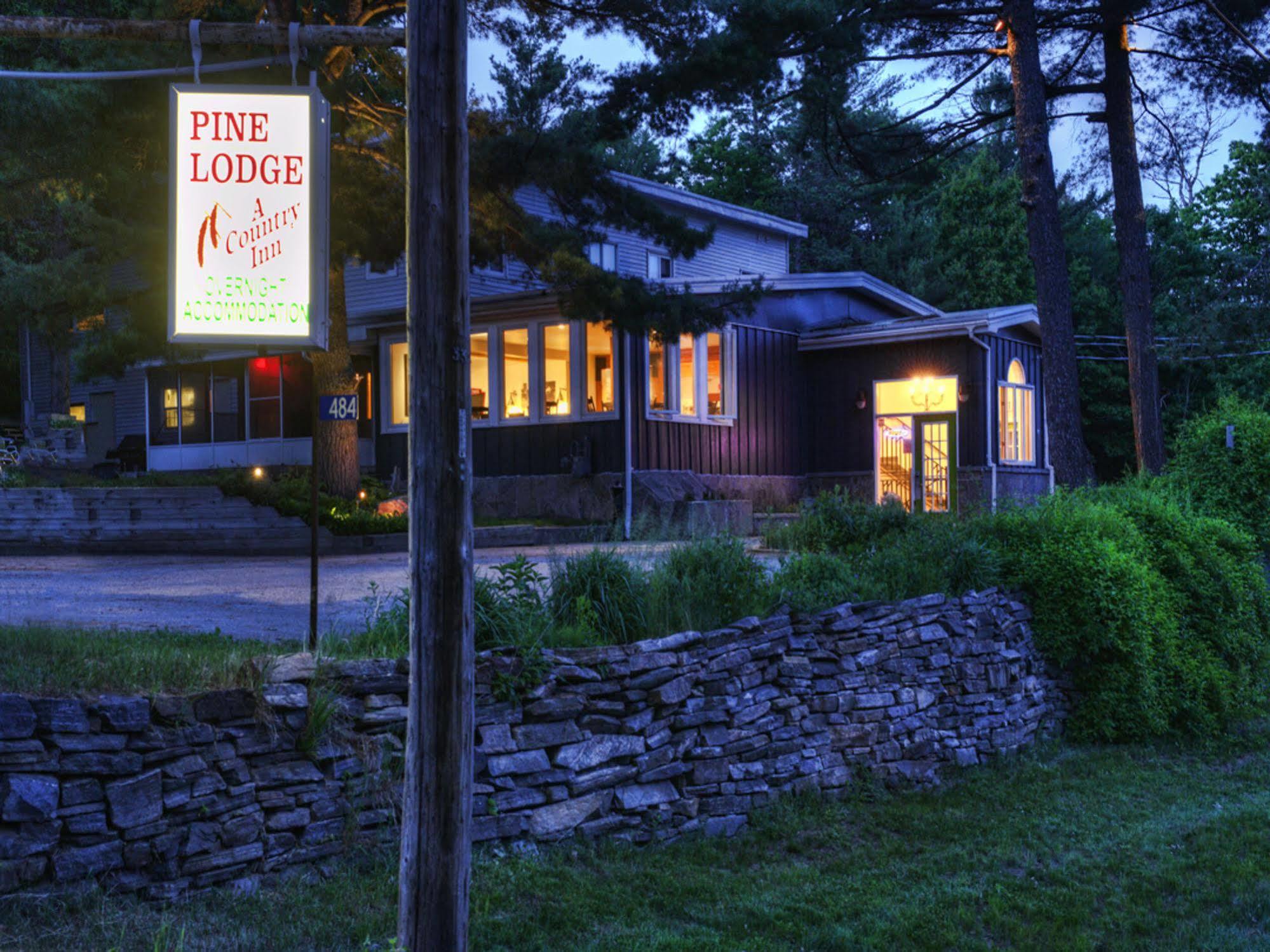 Pine Lodge Muskoka Huntsville Dış mekan fotoğraf